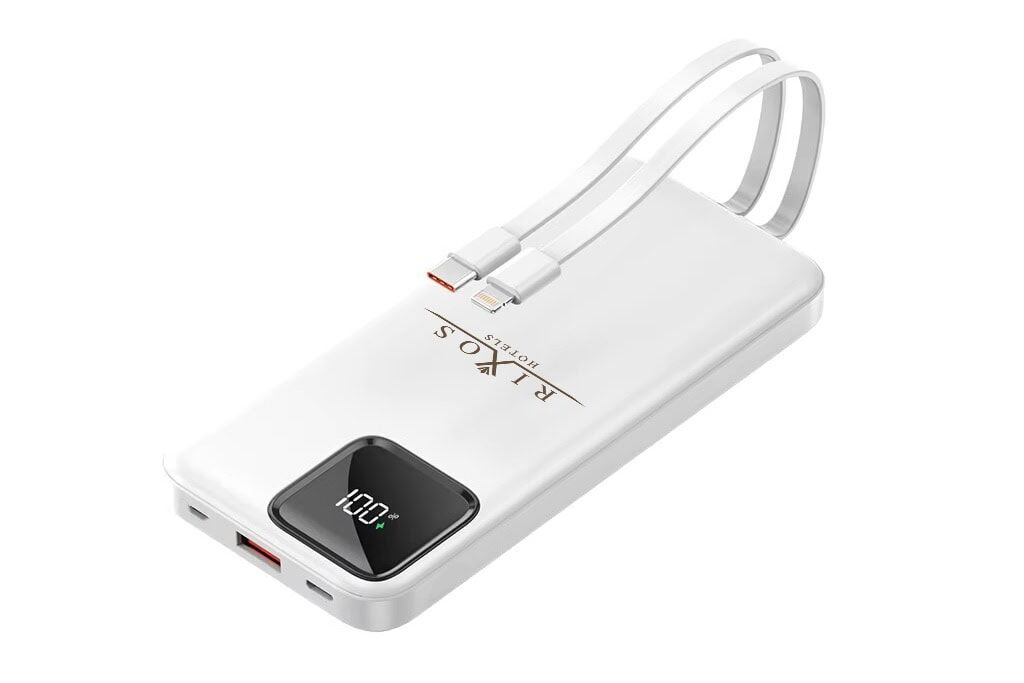 10.000 mAh Power Bank with Integrated Type-C & Lightning Cables